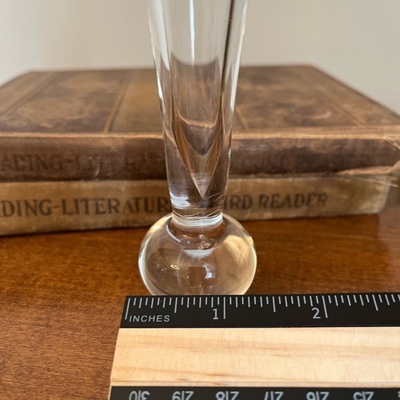 Clear Small Bud Vase Hand Blown Round Bottom Vintage Controlled Bubble - Picture 6 of 6